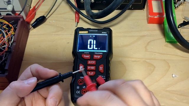 Can it be better than AN8008? - Aneng AN82 Budget Multimeter Review смотреть онлайн