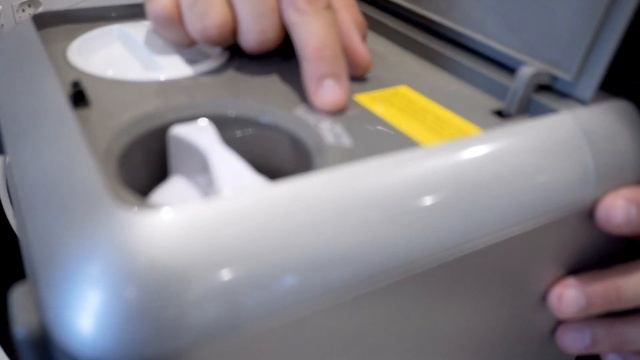 Como Trocar filtro e Limpeza do purificador Eletrolux PE11B e PE11X смотреть онлайн