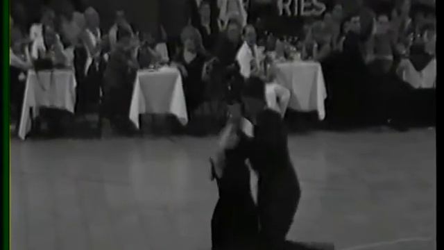 Guillermina Quiroga y Cristian Sicardi "Los Mareados" orq.Osvaldo Pugliese at Sunderland Club смотреть онлайн