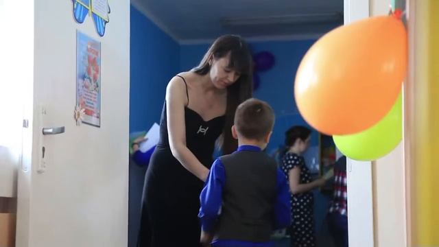 Подготовка к Выпускному утреннику в детском саду смотреть онлайн