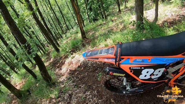 2019 Mitas TerraForce vs 2018Metzeler SuperSoft | Does it worth the upgrade? Product Review #31 смотреть онлайн