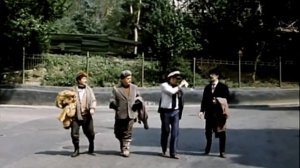 Песня кладоискателей — Копну лопатой и я богатый — Комедия давно минувших дней (1980)