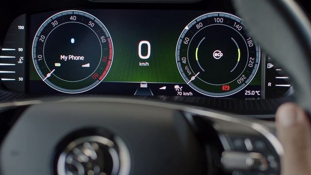 ŠKODA OCTAVIA: How To Use Predictive Cruise Control
