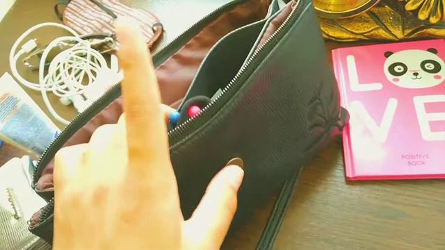 Что в моём сумке? || Что я храню? || Все необходимые вещи в одном маленьком сумке? || смотреть онлайн
