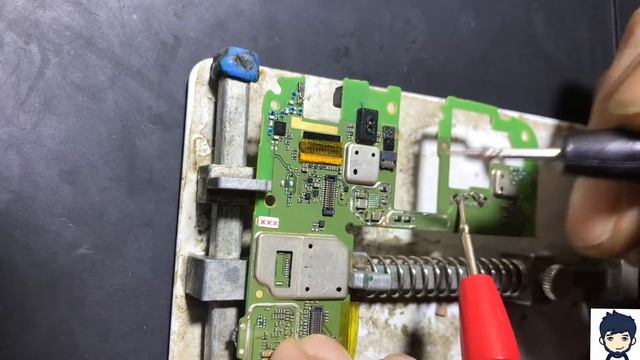 Motorola G4  XT1622 нет звука, не заряжается.