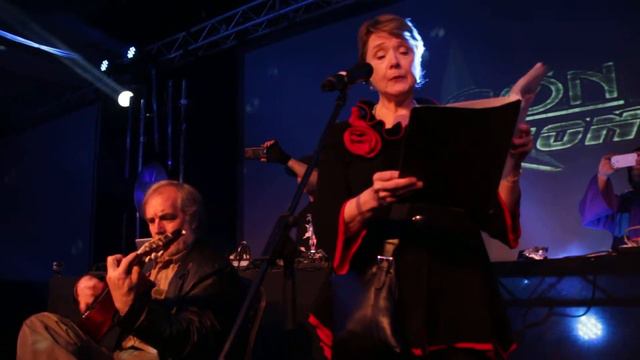 Ellen McLain and John Patrick Lowrie perform Still Alive @ Kitacon смотреть онлайн