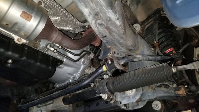 2005 Toyota Tundra worn out steering rack bushings steering wheel vibration смотреть онлайн