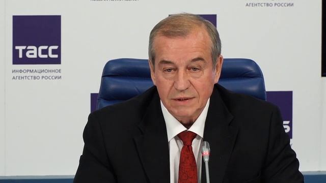 Около 13 млрд. рублей в этом году направлено на строительство, реконструкцию и ремонт объектов смотреть онлайн