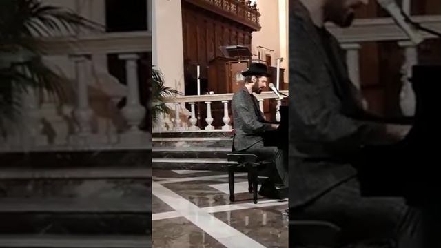 Giovanni Caccamo volare nel blu dipinto di blu ispica 22 dicembre 2019 смотреть онлайн