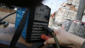 Припоял щётки стартера инвекторным сварочным.