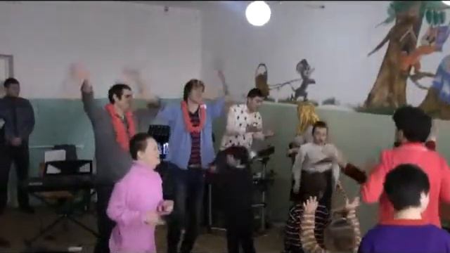 Стать полезным обществу смотреть онлайн
