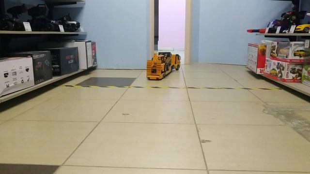 Радиоуправляемый автовоз Double Eagle масштаб 1:20 смотреть онлайн