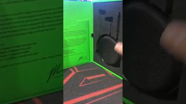 review Razer Hammerhead Pro V2 #TugasSimDigSMKDHARMALOKA смотреть онлайн