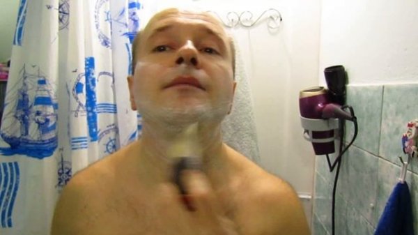 На обзоре Razorock German 37 slant. Первый опыт использования