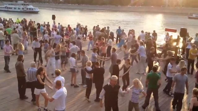 Самый мощный Open Air в центре Москвы. Лето 2012 смотреть онлайн