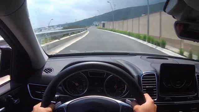 Mercedes GLE 43 AMG | POV Drive смотреть онлайн