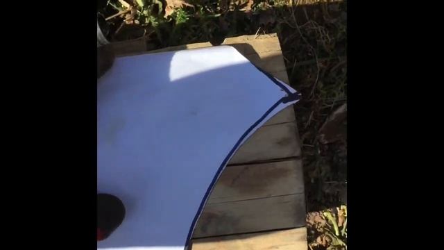 Замена сгнившей четверти нижнего бревна своими руками. Делаю шаблон для врезки живой четверти сруба смотреть онлайн