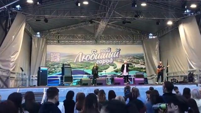 Кавер группа Tokai - Истеричка. Ведущий музыкальный коллектив Хабаровск .