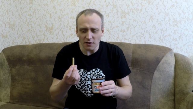 Nutella & Go Пробуем Нутелла и хлебные палочки  Ореховая паста Nutella GO