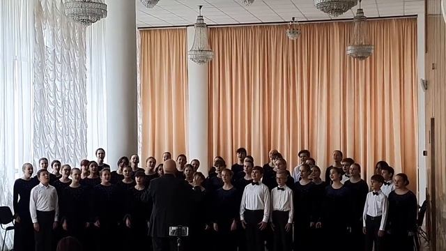 М Броннер 'Сны'. Хор "Школьные годы" смотреть онлайн