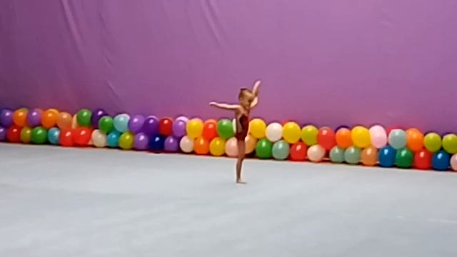 Порецкова Марта 5лет, всего 4 месяца занятий! Гор Ейск, тренер Опря Яна Эдуардовна. смотреть онлайн