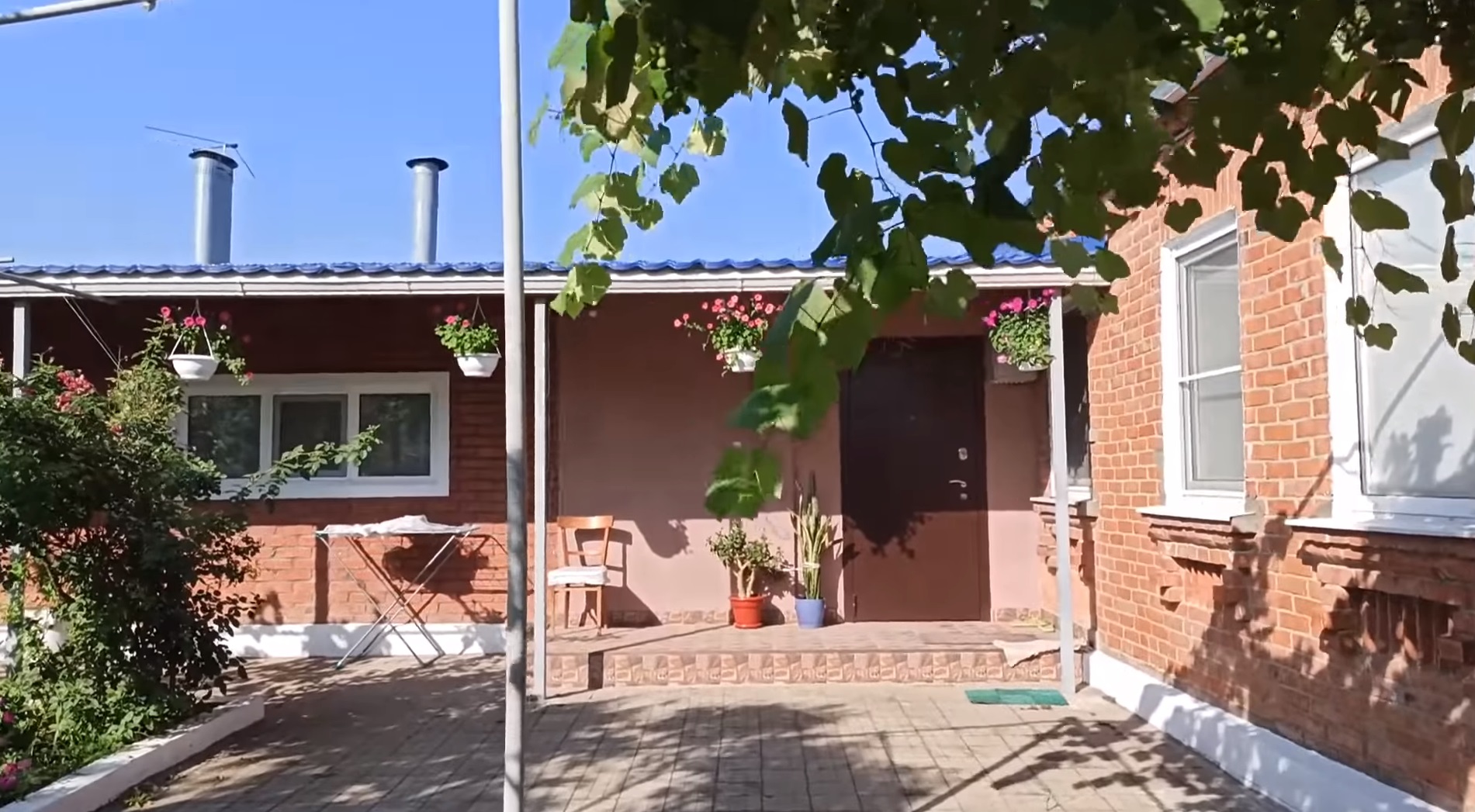 Переезд под Краснодар. Купили дом в станице. 30 км от Краснодара. Обзор дома.