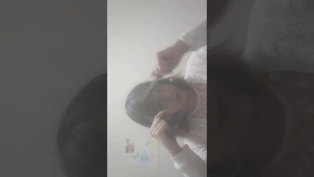 как заплести себе косичку?? ( на каре и т.д )