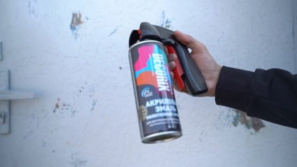 Как покрасить дверь? Аэрозольная эмаль с молотковым эффектом DECORIX.