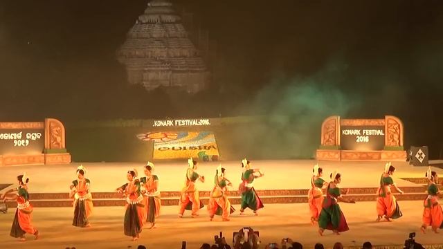 Indian Classical Dance At Konark Festival 2016 - Part 1 - Odissi Dance - Surya Upasana