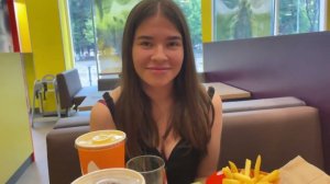 В УНИВЕРСИТЕТЕ СДАЁТ ЭКЗАМЕНЫ . ПРОШЛИСЬ ПО БУТИКАМ. 10.08.23.