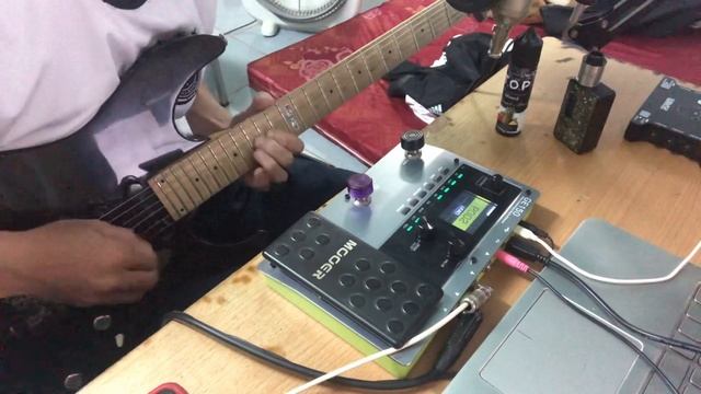 Mooer GE150 Lead Sound смотреть онлайн