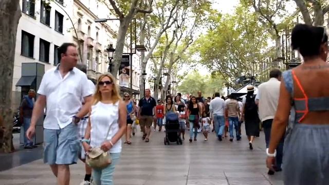 La Rambla Barcelona A Virtual Walking Tour Down La Rambla, Barcelona. Spain смотреть онлайн