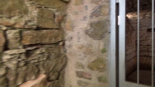 Руины замка с тысячелетней историей. Burgruine Homburg. Погружение в атмосферу средневековья! смотреть онлайн