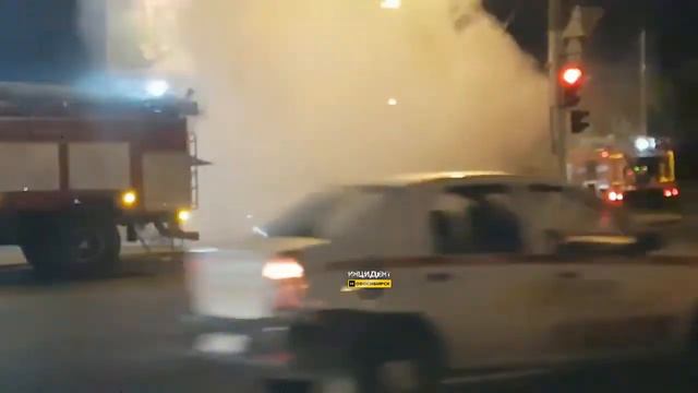 Новосибирск. Горит мусоровоз. смотреть онлайн