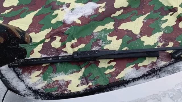 Накидка на лобовое стекло автомобиля от снега, наледи, града, мусора. Универсальная для любого авто смотреть онлайн