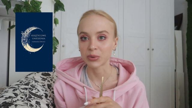 WRITING VLOG | working on my cozy fantasy novel (struggles, inspiration & more) смотреть онлайн