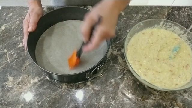 Яблочный манник. Пирог с яблоками на кефире. Пирог к чаю на скорую руку. смотреть онлайн