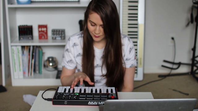 Making A Beat On Ableton Live 10 Suite | Smooth Type Beat смотреть онлайн