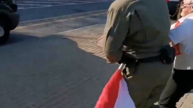 Задержание Нины Багинской на Женском марше - 26.09.2020 смотреть онлайн