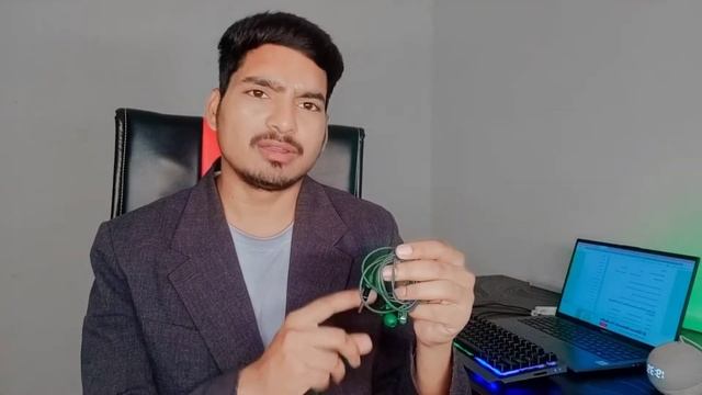 PTron Boom 3 vs Realme Buds 2 Comparison | Extra Bass vs Dual Drivers! смотреть онлайн