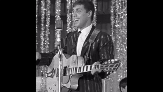 Adriano Celentano - People смотреть онлайн