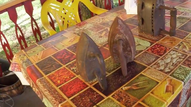 Старинные утюги. Утюг на углях! Моя коллекция старых утюгов. смотреть онлайн