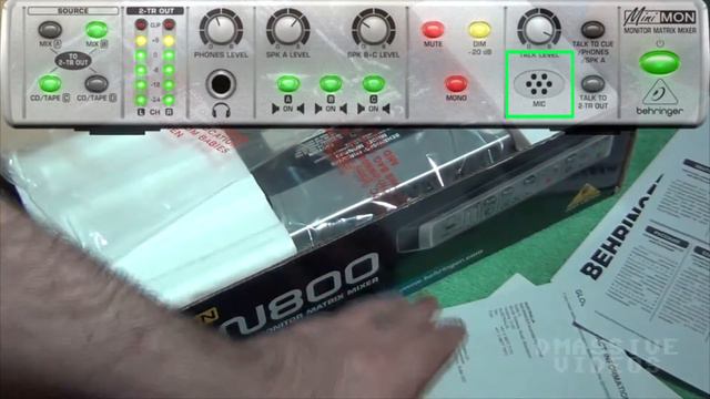 Behringer MiniMON MON800 Compact Stereo Monitor Matrix Mixer with Talkback Mic Unboxing Quick Revie смотреть онлайн