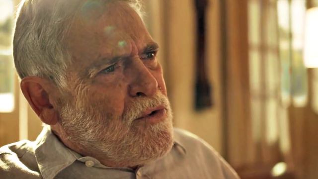 UM LUGAR AO SOL - Erica se vinga de Bárbara, Humilha e Desmascara a farsante - Resumo do capítulo. смотреть онлайн