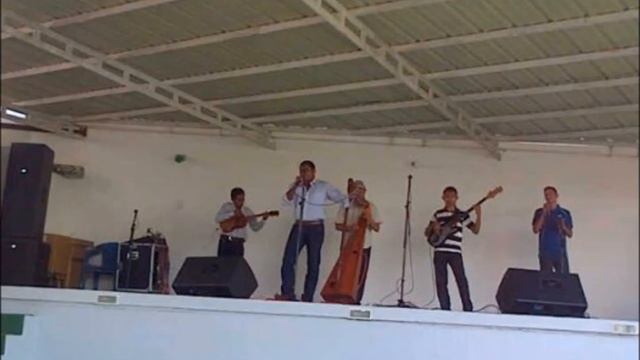 Adecentando lo Nuestro canta Yoel Rodriguez смотреть онлайн