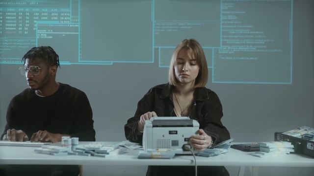 Windows 11 System Requirements Checker смотреть онлайн