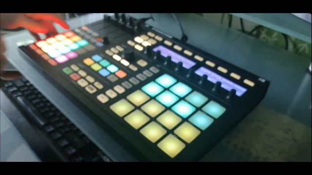 GoldFunkyDJ - MaSHINE+F1 StemMix Demo смотреть онлайн