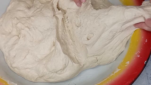 Прабабця місила: домашній смачний хліб в духовці. Delicious homemade bread смотреть онлайн