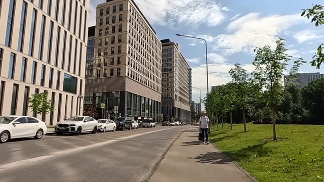 Выйдя по УДО, зечка нашла в автобусе забытую куклу, а заглянув ей под платье, не поверила глазам смотреть онлайн