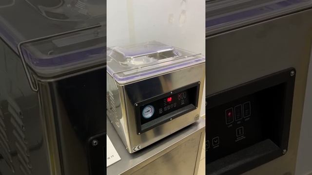 Упаковщик вакуумный Hurakan HKN-VAC400 смотреть онлайн